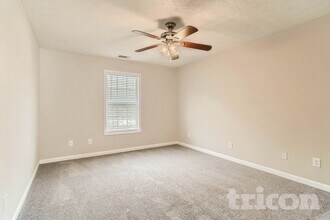 35 Trelawney Ln in Covington, GA - Foto de edificio - Building Photo