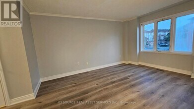 2531-2531 Northampton Blvd in Burlington, ON - Building Photo - Building Photo