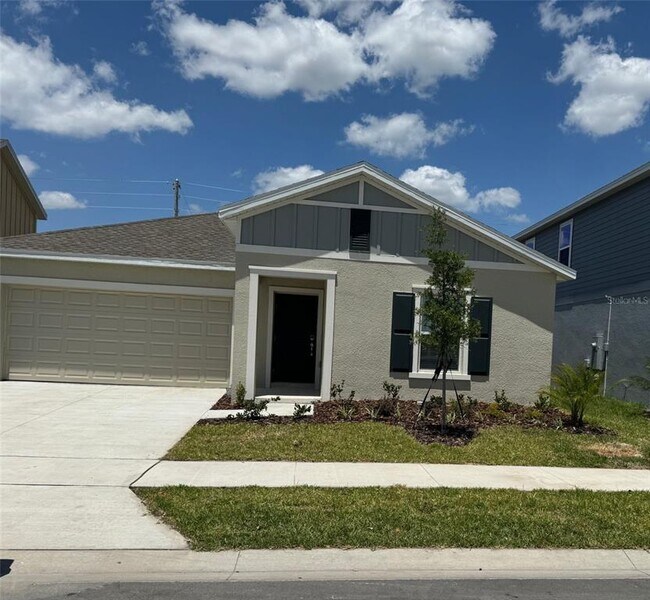 property at 1441 Deepwater Cir