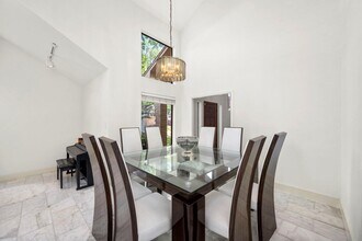 1903 Fawn Way Ct in Richmond, TX - Foto de edificio - Building Photo