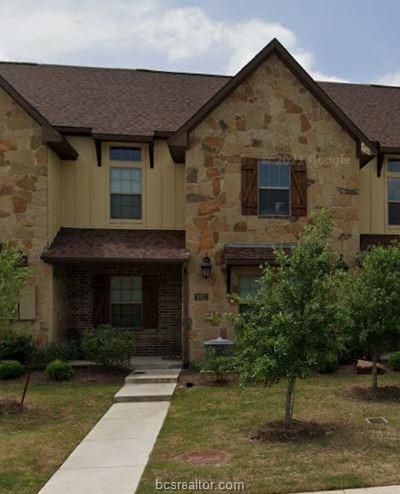 3002 Towers Pkwy in College Station, TX - Building Photo