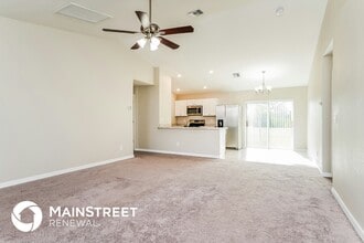 2141 NW 18th Pl in Cape Coral, FL - Foto de edificio - Building Photo