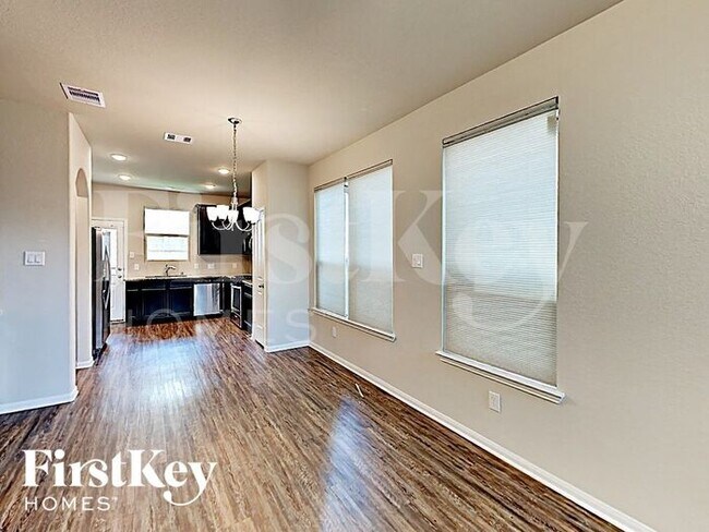 17039 Amarose Dr in Houston, TX - Building Photo - Building Photo