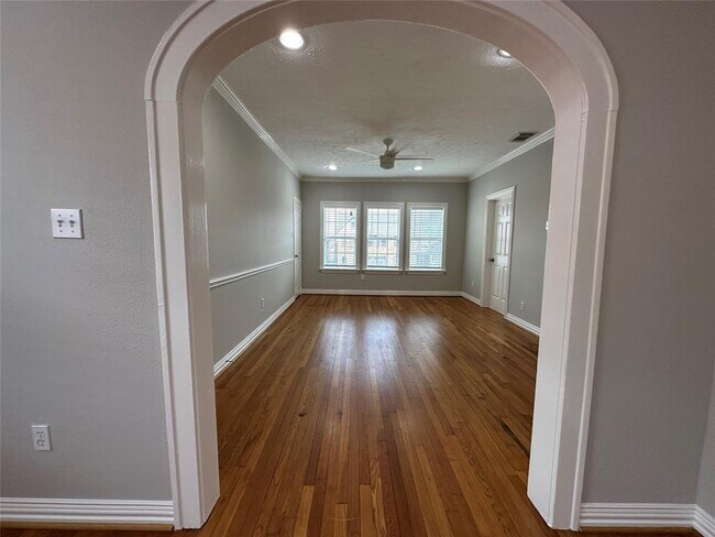 2812 Arbor St in Houston, TX - Building Photo - Building Photo
