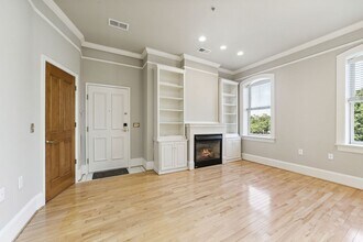 20 Logan Cir NW in Washington, DC - Building Photo - Building Photo