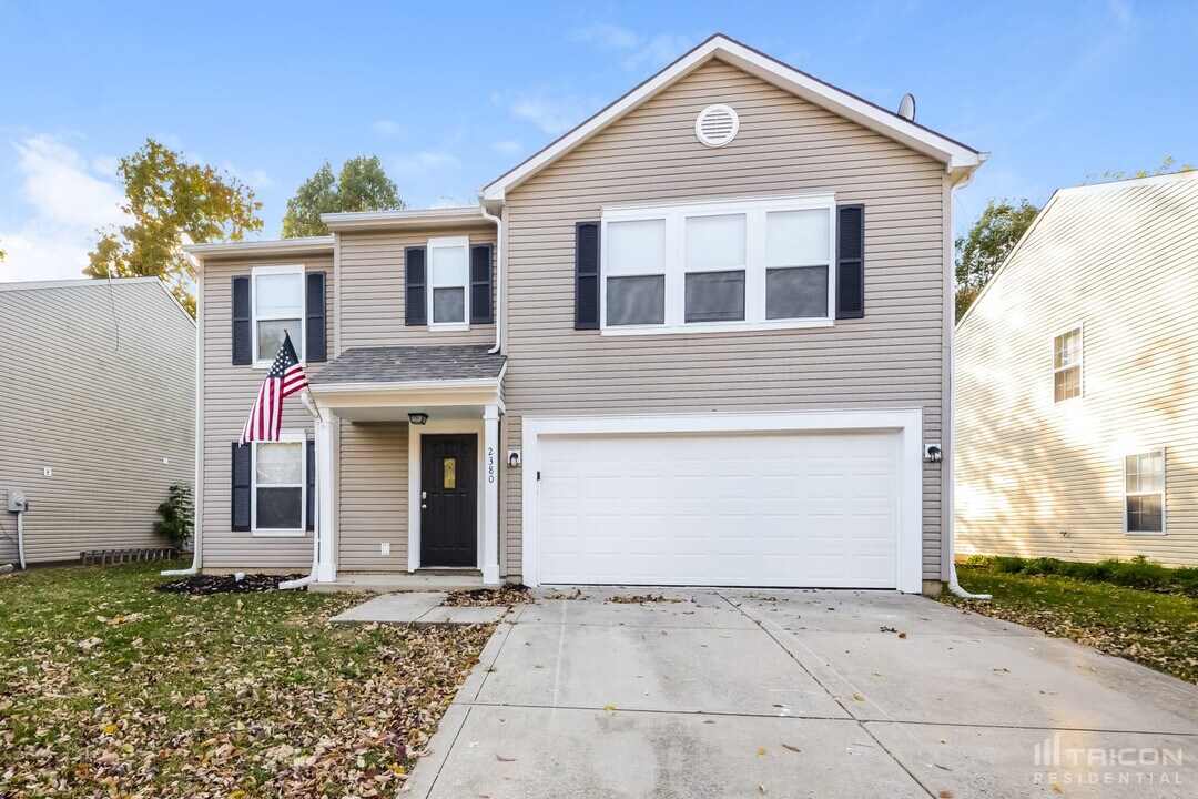 2380 Amberleigh Dr in Plainfield, IN - Building Photo