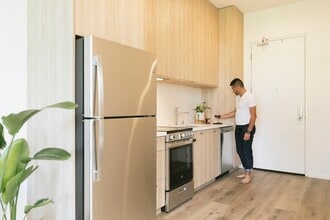 3732 10th Ave in San Diego, CA - Foto de edificio - Building Photo