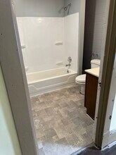 713 N 8th Ave in Paden City, WV - Building Photo - Building Photo