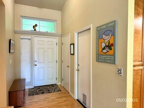 208 Tern Pl in Davis, CA - Building Photo - Building Photo
