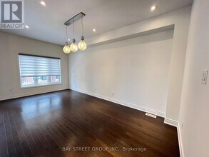 4122 Hwy 7 in Markham, ON - Building Photo - Building Photo