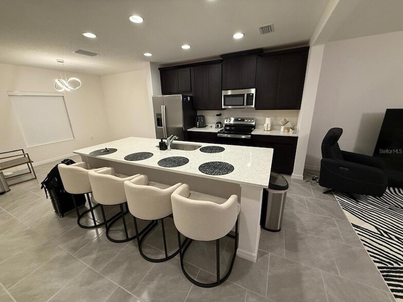 1239 Sand Torch Cir in Davenport, FL - Foto de edificio