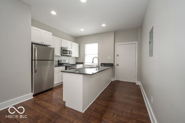 2029 N College Ave in Indianapolis, IN - Building Photo - Building Photo