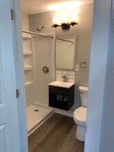 1327 N 10th St in Manhattan, KS - Building Photo - Building Photo