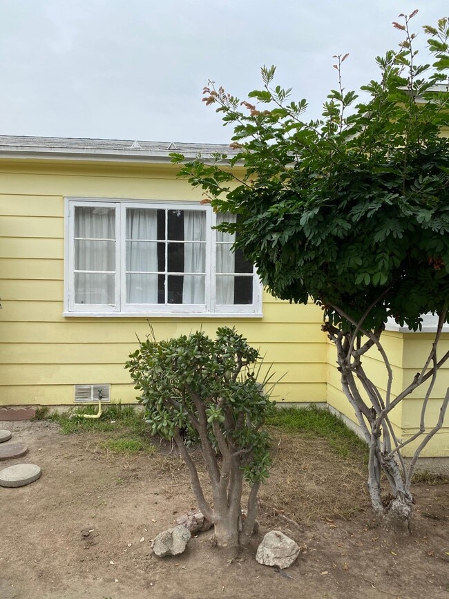 4506 Ellenwood Dr in Los Angeles, CA - Building Photo - Building Photo