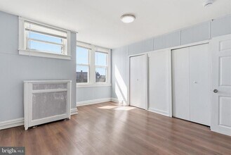 2143 66th Ave in Philadelphia, PA - Building Photo - Building Photo