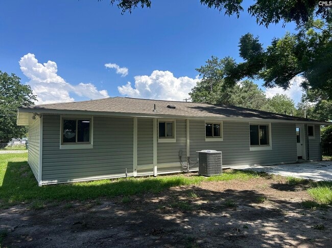 236 Cardinal Dr in Lexington, SC - Building Photo - Building Photo
