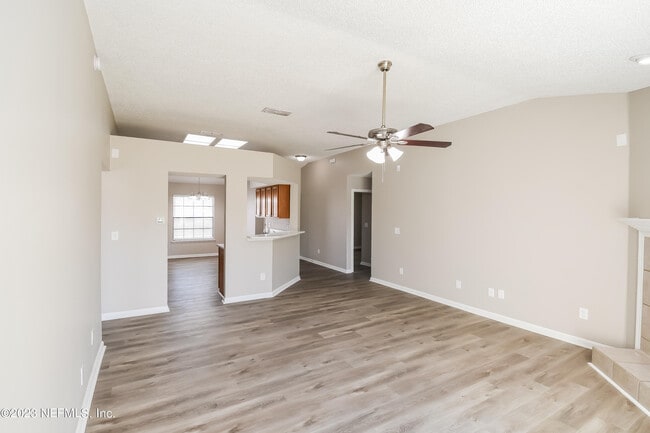 542 Ashcroft Landing Dr in Jacksonville, FL - Building Photo - Building Photo