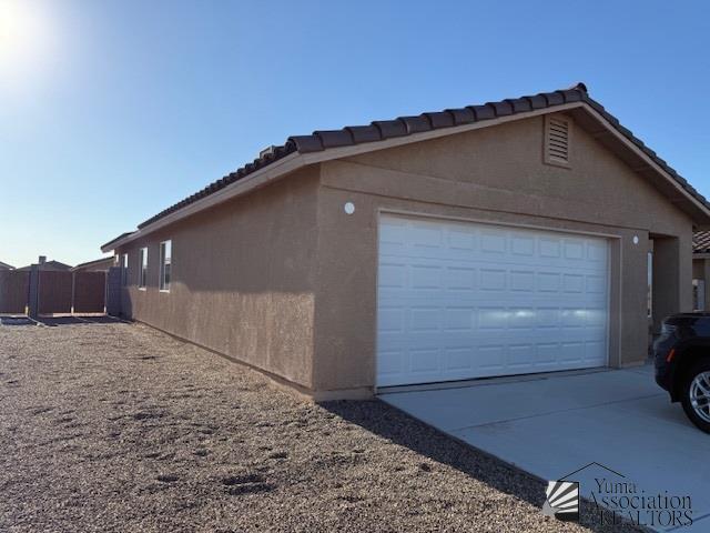 4584 S Cedar Ave in Yuma, AZ - Building Photo - Building Photo