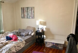 91 Wallingford Rd, Unit 3 in Boston, MA - Building Photo - Building Photo