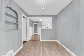 11301 Fortune Ave in Cleveland, OH - Building Photo - Building Photo