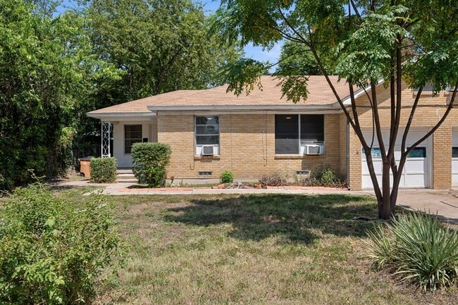 property at 1518 Ullrich Ave