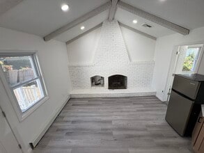 3 William St in Coram, NY - Foto de edificio - Building Photo