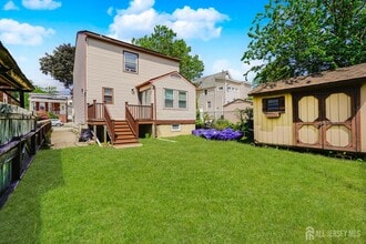 371 Alpine St in Perth Amboy, NJ - Building Photo - Building Photo