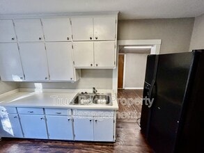 303 N Maple St in Konawa, OK - Building Photo - Building Photo