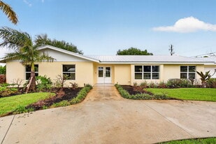 1609 NW River Trail in Stuart, FL - Building Photo