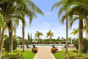 1865 Florida Club Dr in Naples, FL - Building Photo