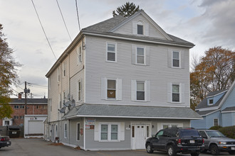 32 E Water St in Rockland, MA - Building Photo - Building Photo