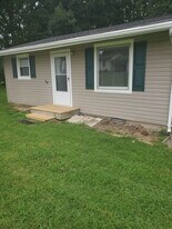 1160 Little Creek Rd in Ringgold, VA - Building Photo