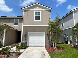 75510 Harvester St in Yulee, FL - Building Photo