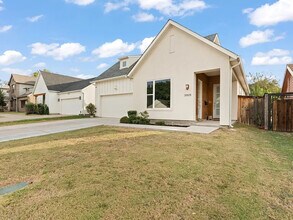 2825 Townsend Dr in Fort Worth, TX - Building Photo - Building Photo