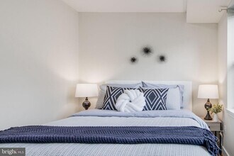 417 18th St NE in Washington, DC - Building Photo - Building Photo