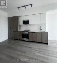 1635 Military Trail in Toronto, ON - Building Photo - Building Photo