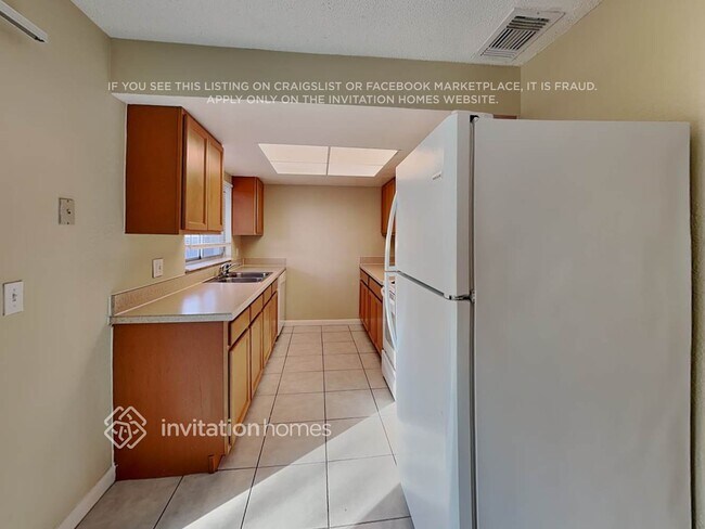 2506 Newbolt Dr in Orlando, FL - Foto de edificio - Building Photo