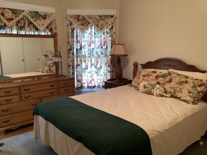 269 W Borden Ave in Syracuse, NY - Building Photo - Building Photo