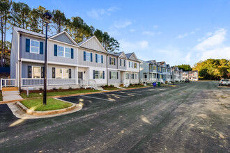2845 Saratoga Lake View in Decatur, GA - Building Photo - Building Photo