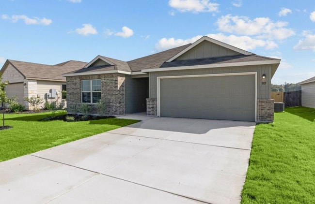 property at 805 Stonemanor Bay