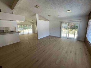 22236 San Miguel St in Los Angeles, CA - Building Photo - Building Photo