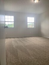 5984 Little Brook Way in Columbus, OH - Foto de edificio - Building Photo