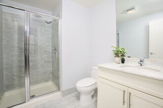 70 Lincoln St in Boston, MA - Building Photo - Building Photo