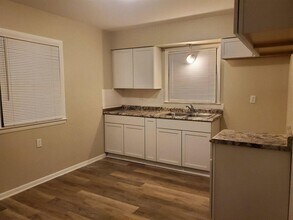 8131 W Villard Ave in Milwaukee, WI - Building Photo - Building Photo