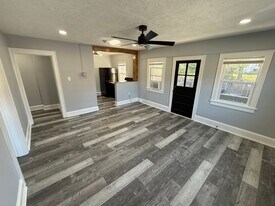 6921 Urner Ave, Unit 3 in Braddock Heights, MD - Building Photo