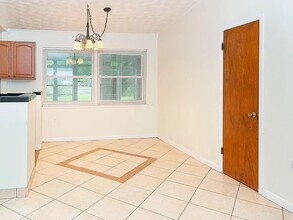 20 Jonquil Ave NW in Fort Walton Beach, FL - Building Photo - Building Photo