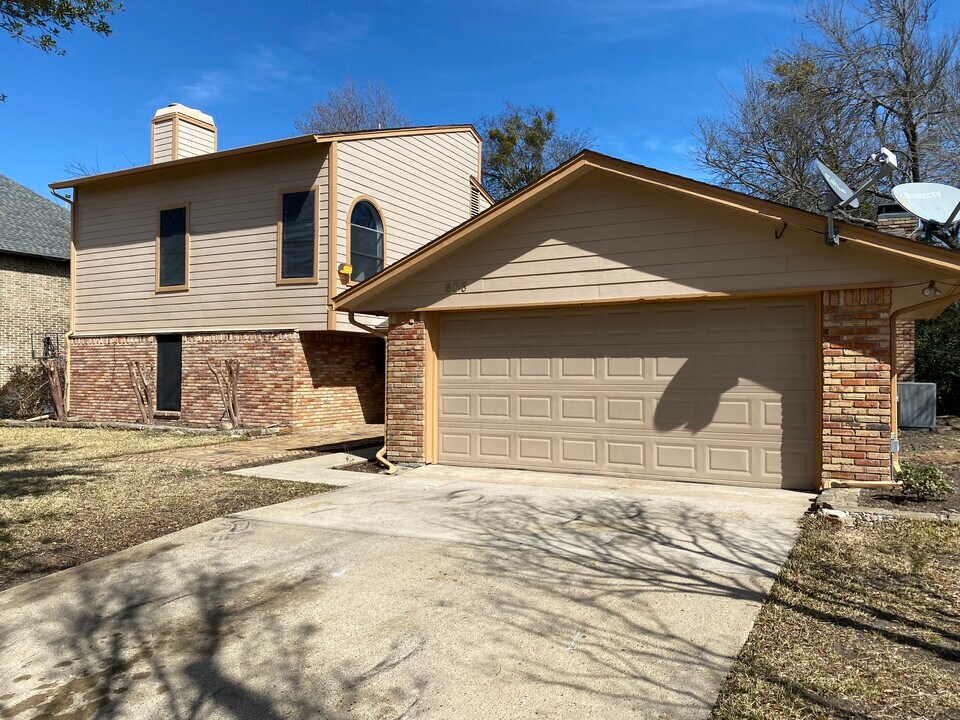 605 Scenic Dr in Heath, TX - Foto de edificio