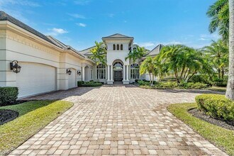 3111 Lake Ridge Ln in Weston, FL - Building Photo - Building Photo