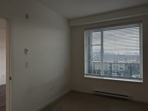 15858 Fraser Hwy in Surrey, BC - Building Photo - Building Photo