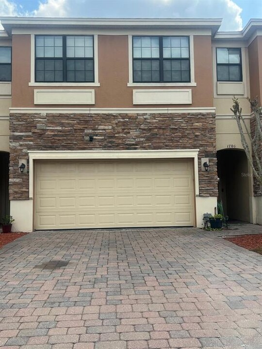 1706 Portofino Meadows Blvd in Orlando, FL - Building Photo